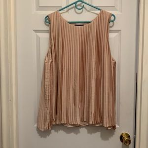 Banana Republic Pink Pleated Sleeveless Top